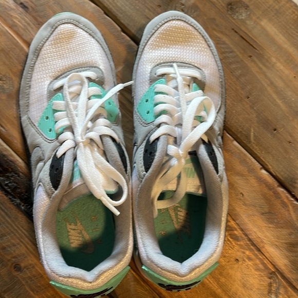 Nike Air Max  women’s size 8.5 - Picture 3 of 4